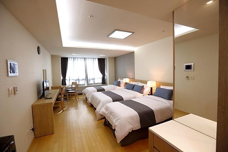 Incheon Airportel Bagian luar foto